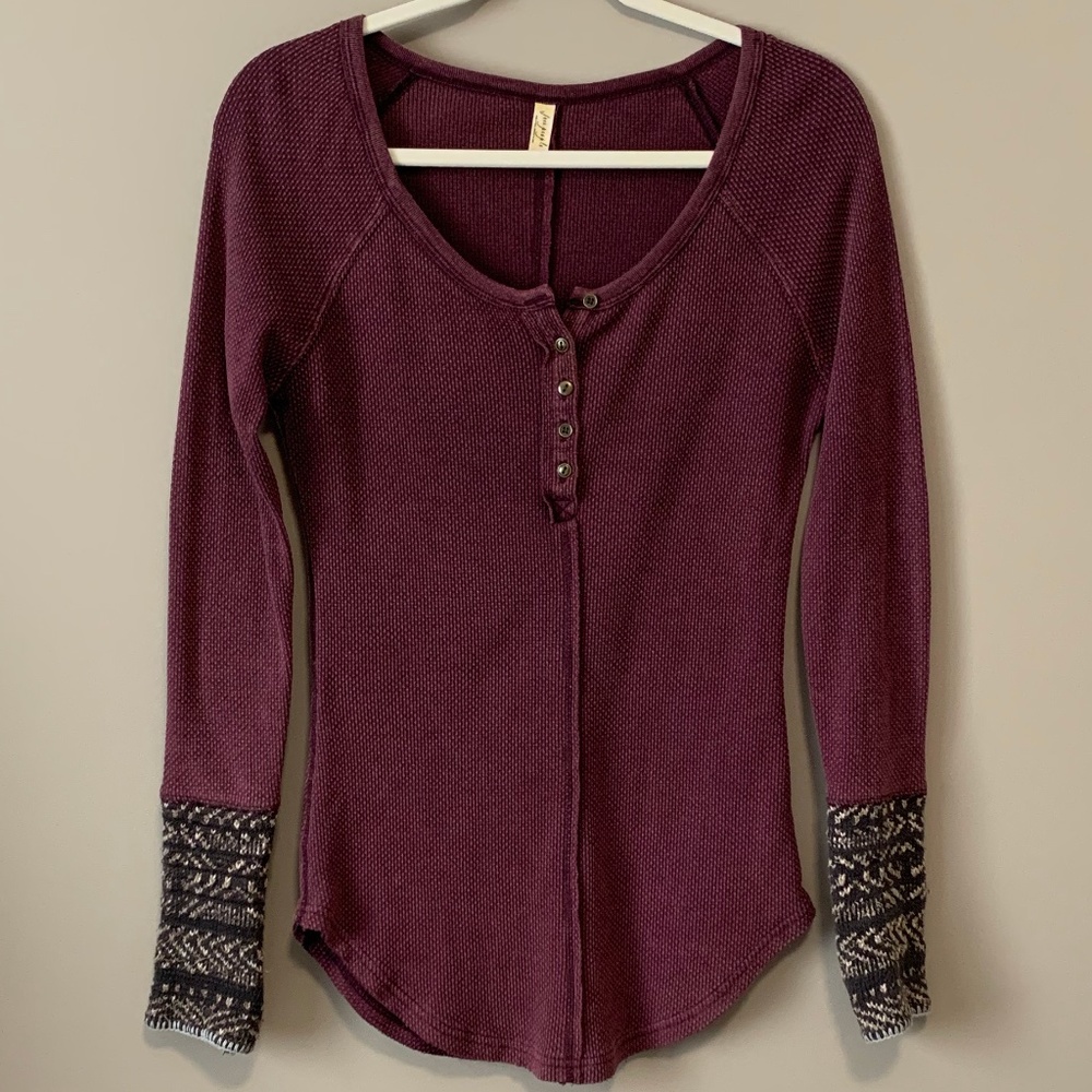 Free People Maroon Henley Waffle Knit Top with Gray Marled Cuffs - Picture 2 of 6